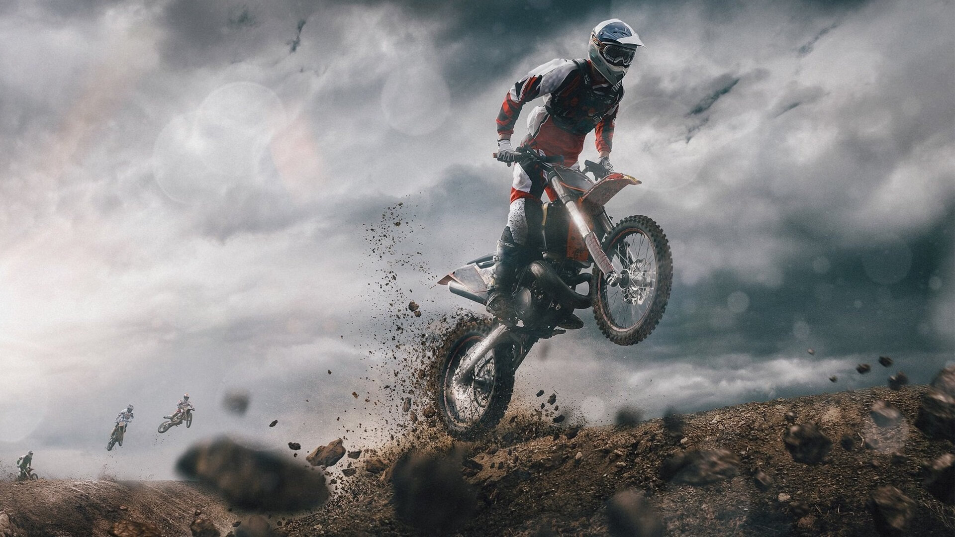 中锋拿球区域是否决定中场支援速度，中锋拿不到球